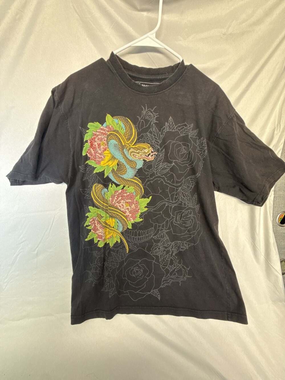 Avirex T-Shirt Size XL Black Snake Floral Rhinestone Y2K